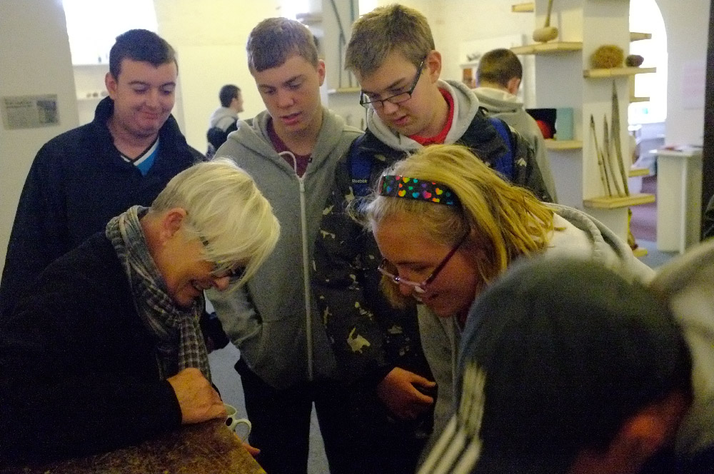 Barbara-Priestman-kids-visit-to-exhibitionsmall.jpg